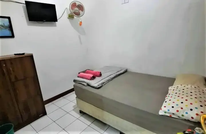 Бандунг: Wisma Acidalia Syariah