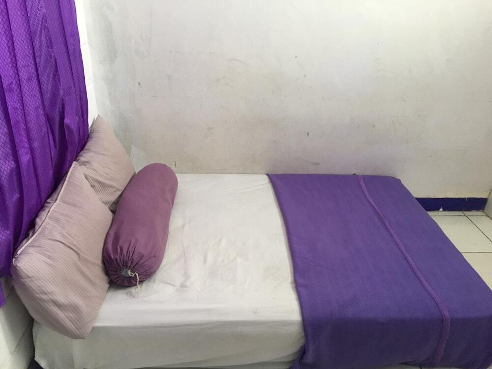 Бандунг: Caraka Hotel Batununggal