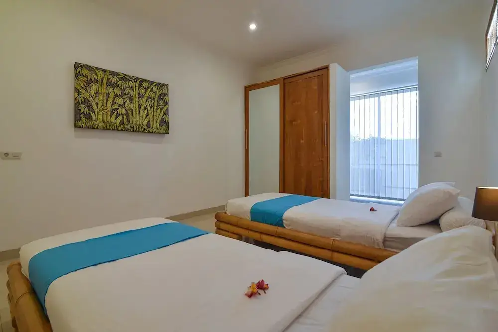 Умеаньяр: Villa Lovina Beach 2