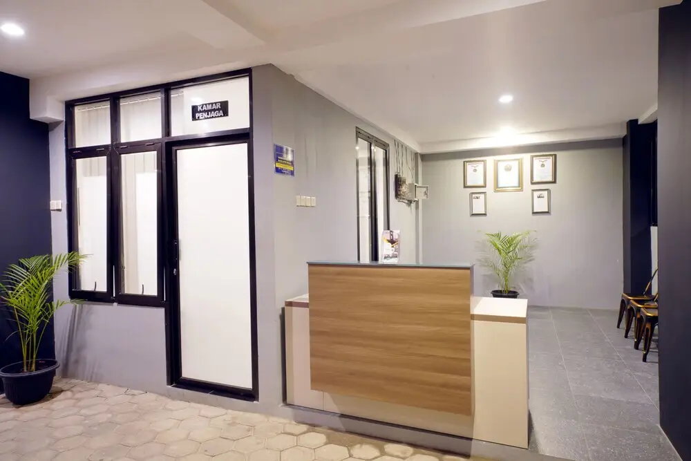 Джакарта: Dparagon Kebon Jeruk