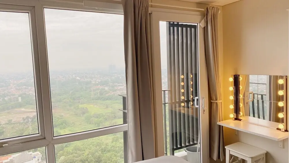 Южный Тангеранг: Breeze Apartments at Bintaro by OkeStay