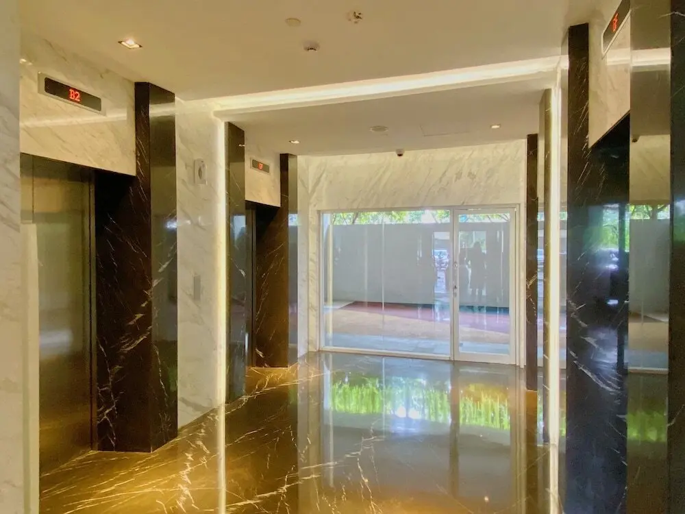 Южный Тангеранг: Breeze Apartments at Bintaro by OkeStay
