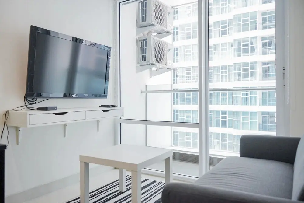 Южный Тангеранг: Fully Furnished with Modern Design 1BR Brooklyn Apartment