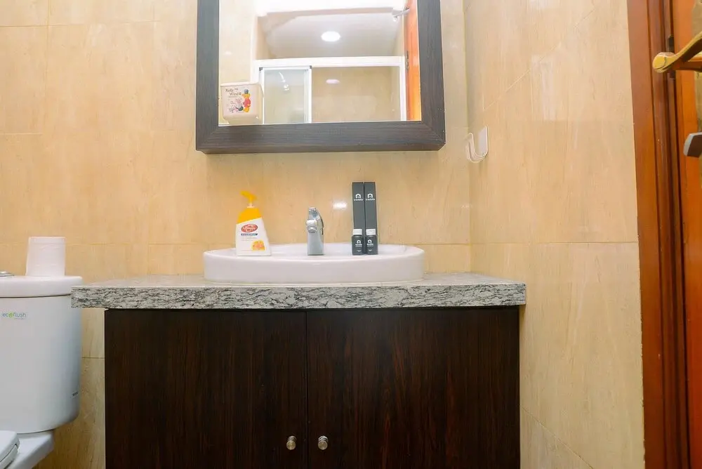 Джакарта: Spacious 2BR + Office Room Puri Casablanca Apartment