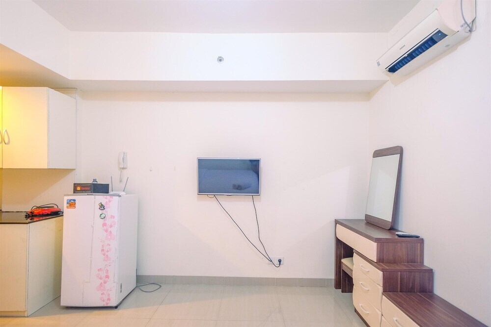 Депок: Cozy Living Studio Apartment Taman Melati near Universitas Indonesia