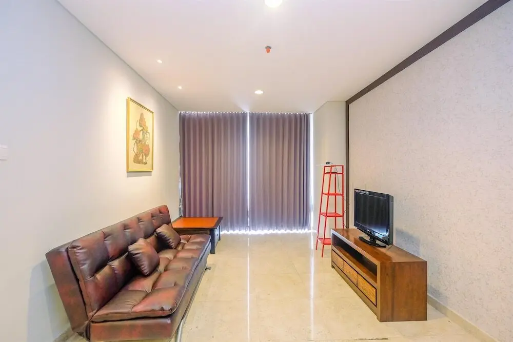 Джакарта: Great Choice and Spacious 3BR at The Empyreal Apartment