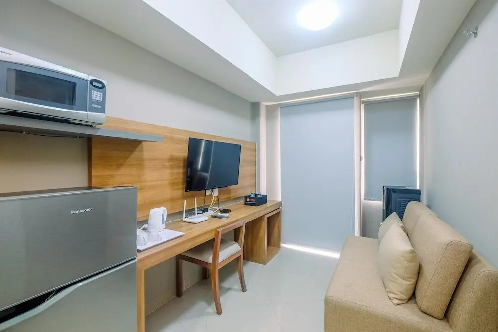 Чикаранг: Fully Furnished with Comfortable 1BR Apartment at Mustika Golf Residence