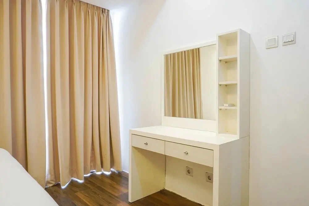 Джакарта: Cozy 1BR Royale Springhill Apartment with City View