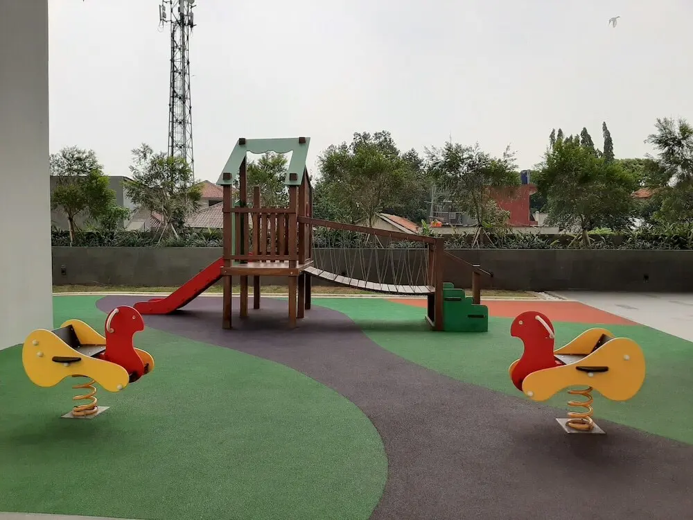 Южный Тангеранг: Cozy Place @ Studio The Breeze Bintaro Plaza Apartment