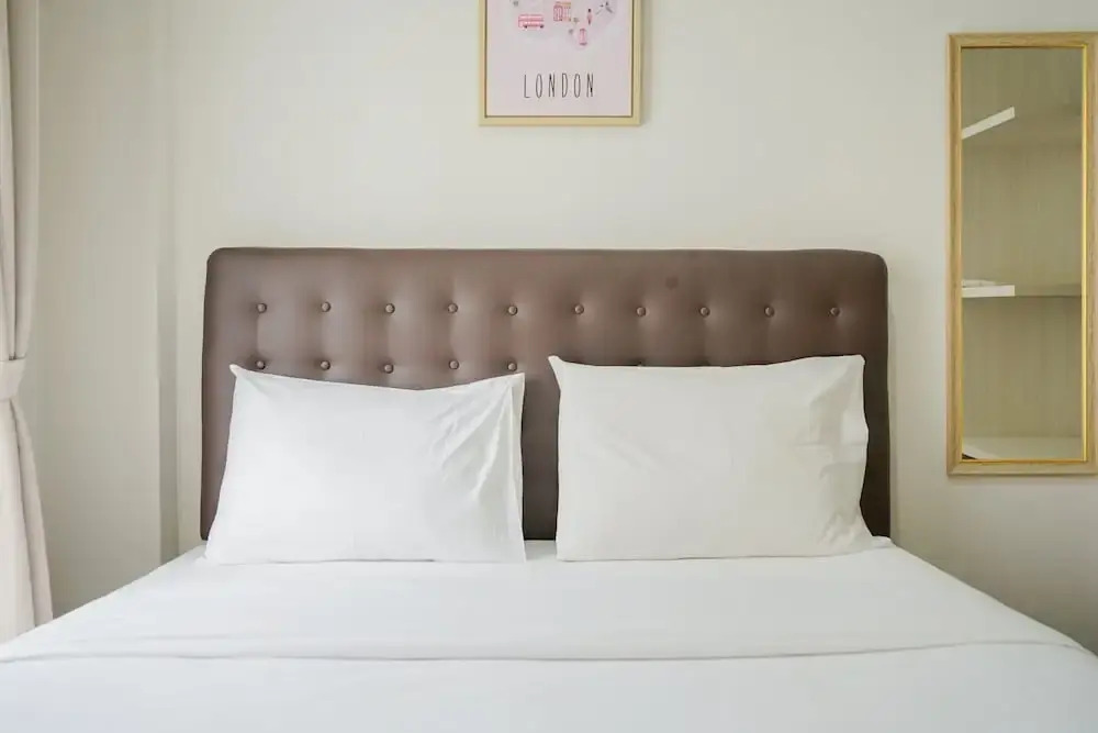 Legok: Elegant and Relaxing 1BR Asatti Apartment BSD