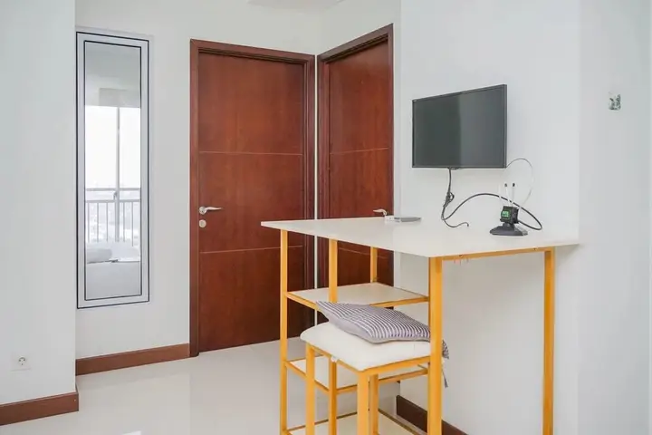 Тангеранг: Fully Furnished with Comfortable Design 2BR Apartment Springwood Residence