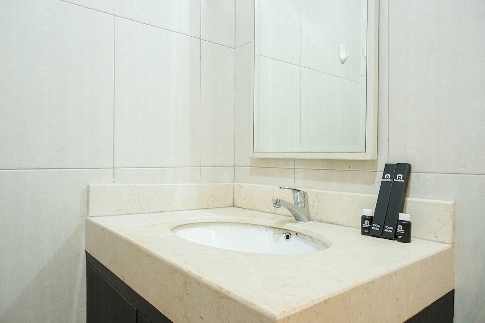 Джакарта: Best 2BR with Prime Location at MT Haryono Square Apartment