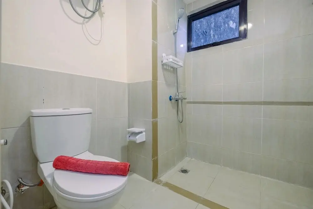 Сибату: Elegant and Cozy 2BR at Meikarta Apartment