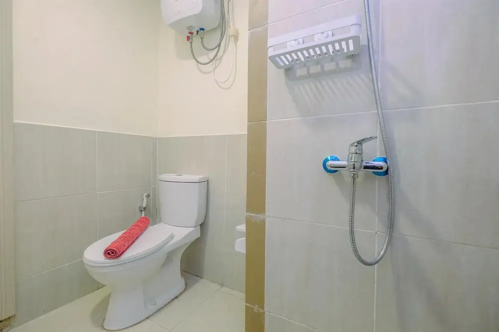 Сибату: Elegant and Cozy 2BR at Meikarta Apartment