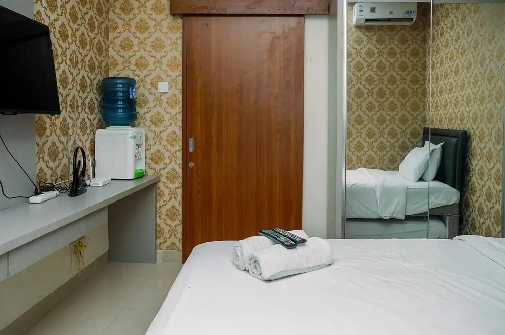 Бекаси: Compact and Modern Studio Room Apartment at Grand Kamala Lagoon
