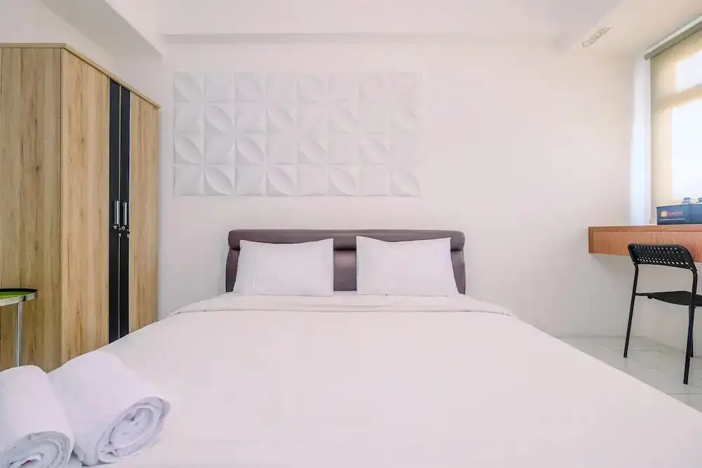Читарингул: Cozy and Tranquil Studio Apartment at Gunung Putri Square