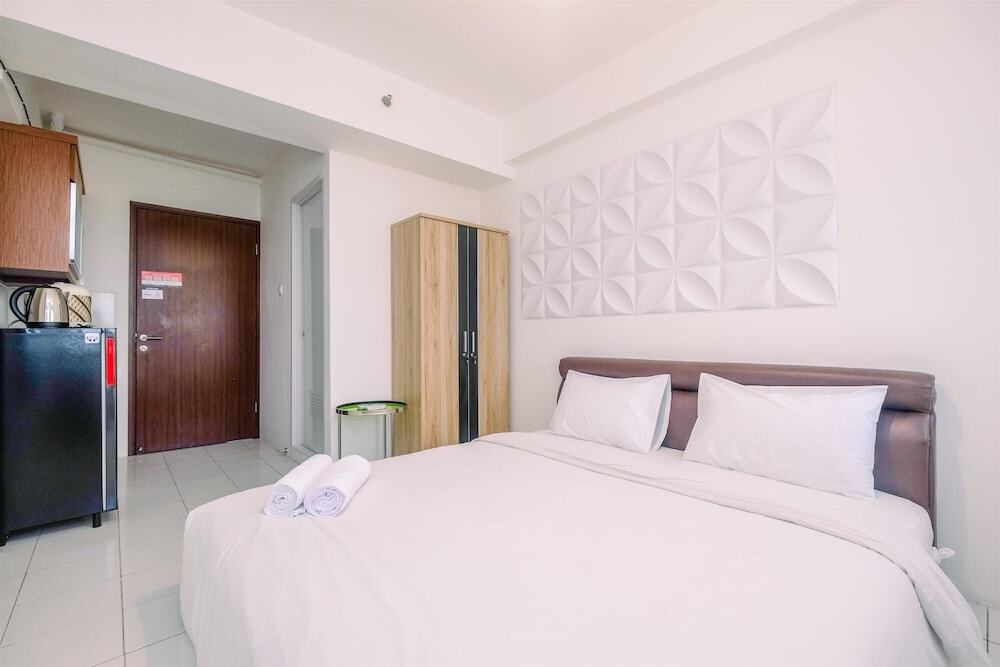 Читарингул: Cozy and Tranquil Studio Apartment at Gunung Putri Square