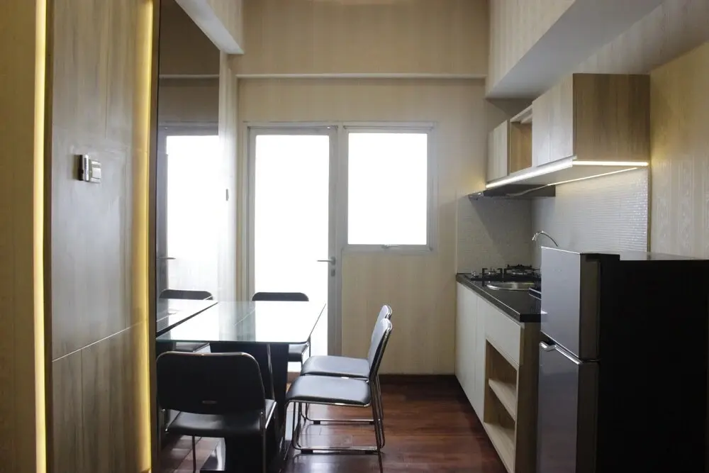 Бандунг: Homey and Chic 2BR Apartment Newton Residence