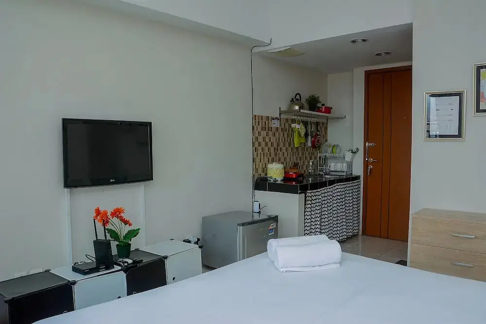 Депок: Elegant Studio Apartment Margonda Residence 5