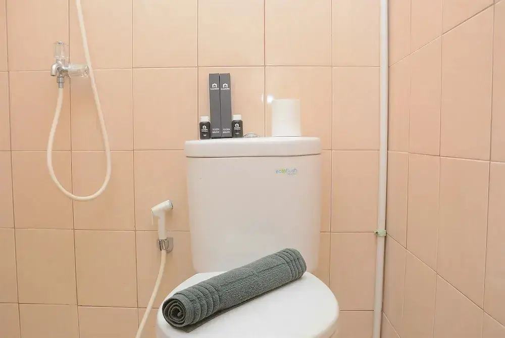 Джакарта: Beautiful and Relaxing Studio Tifolia Apartment