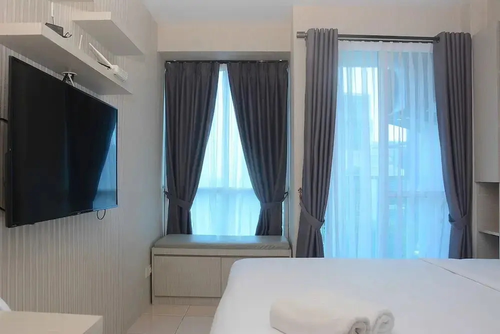 Джакарта: Beautiful and Relaxing Studio Tifolia Apartment