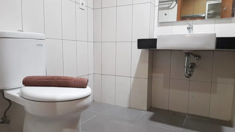 Бандунг: Bright & Trendy 1BR Dago Suites Apartment near ITB