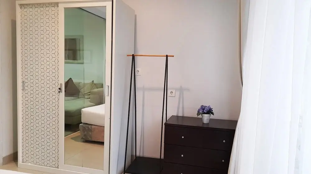 Бандунг: Bright & Trendy 1BR Dago Suites Apartment near ITB