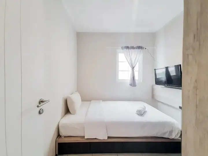Legok: Best Deal Studio at Alesha Vanya Park Guest House (Sharing Bathroom)