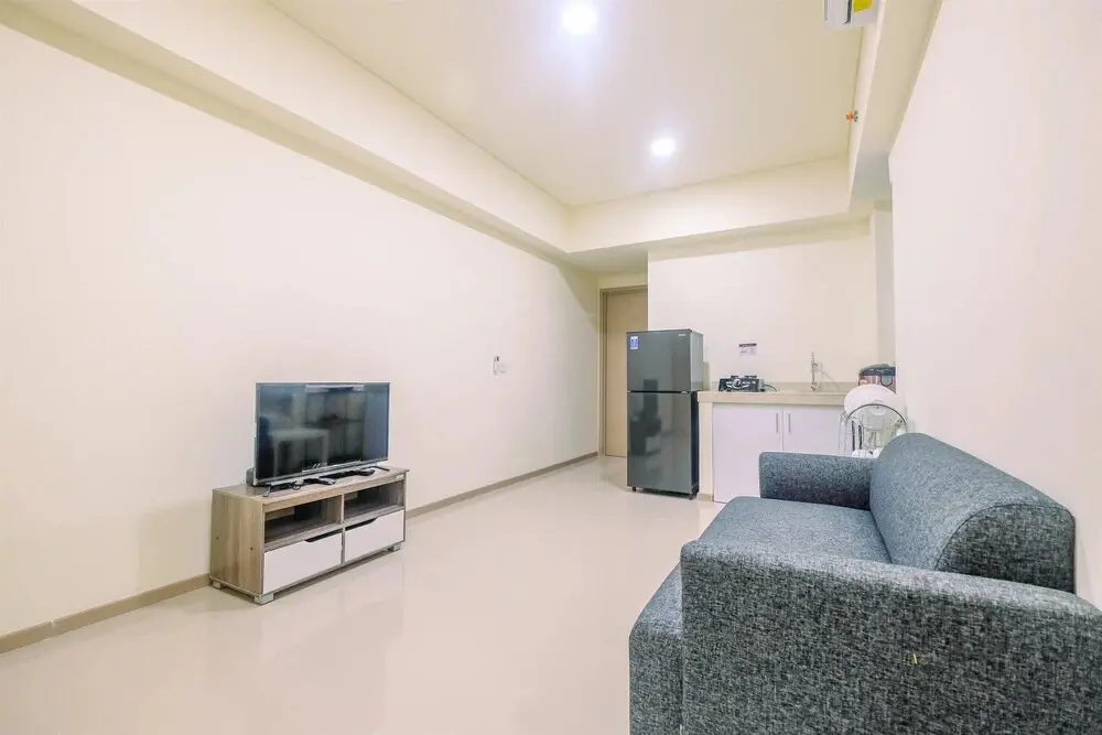 Сибату: Beautiful and Strategic 1BR Meikarta Apartment