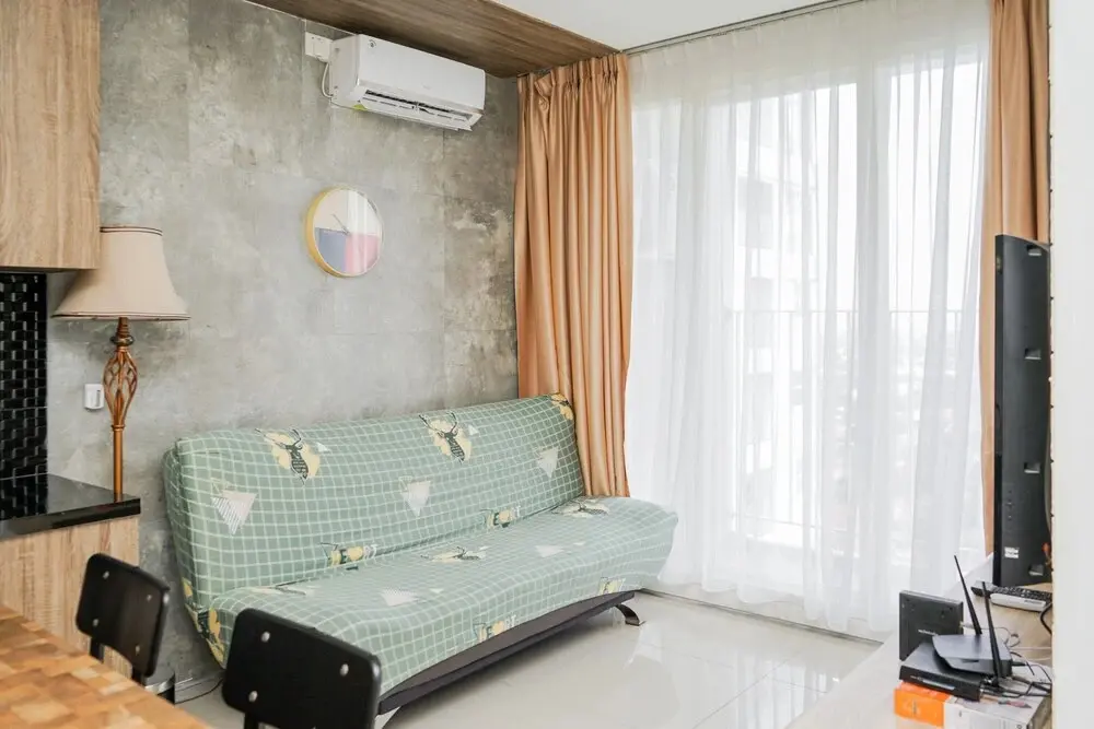 Южный Тангеранг: Cozy 2BR Apartment at Tuscany Residences With Garden View