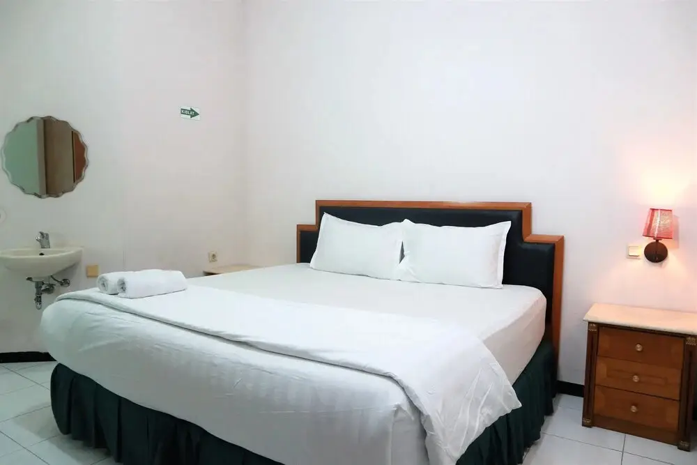 Сурабая: Hotel Istana Permata Juanda
