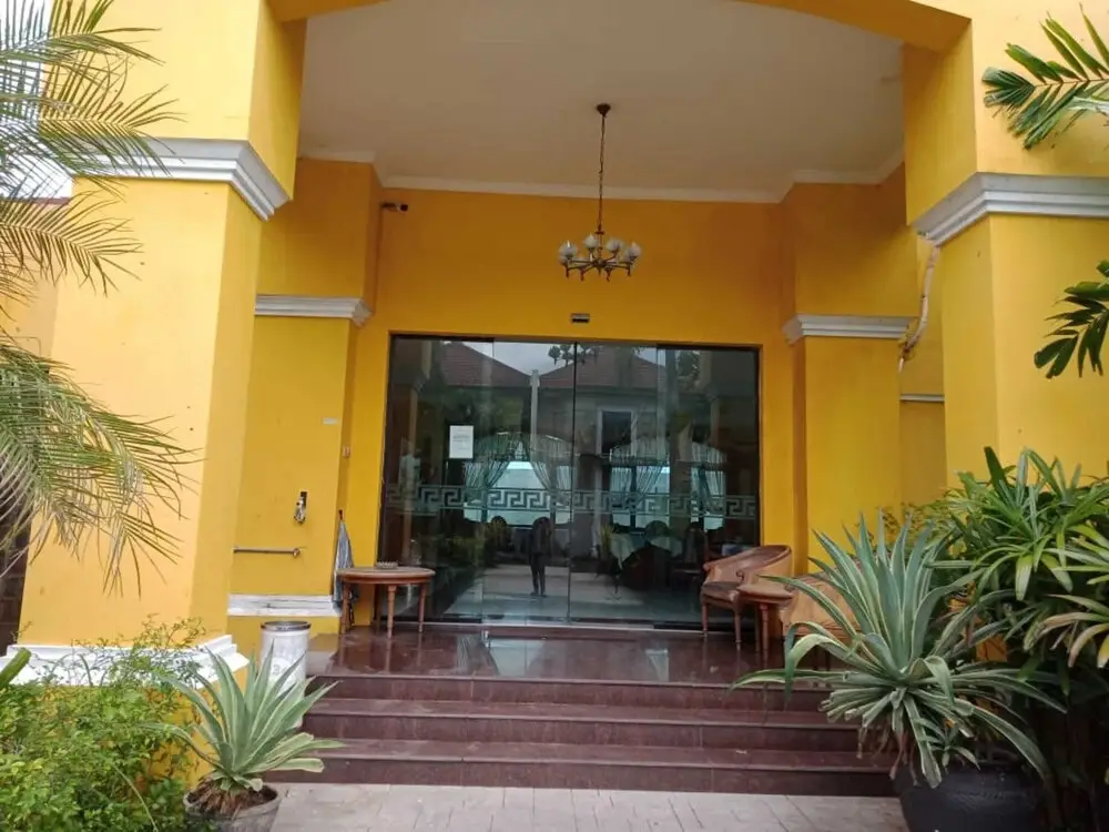 Сурабая: Hotel Istana Permata Juanda