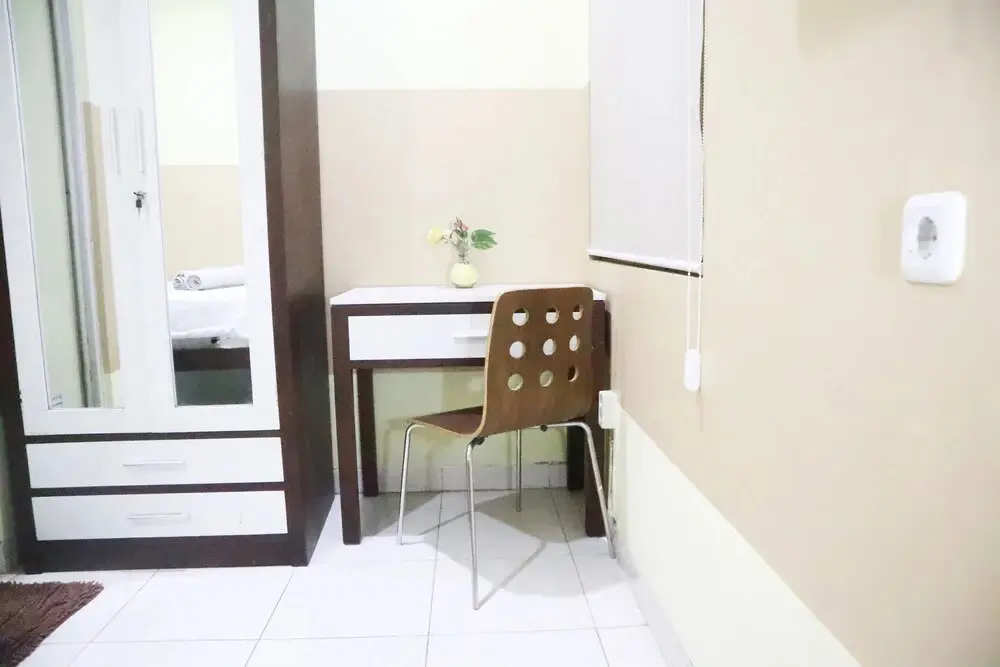 Сурабая: My Rooms Stay N Dine
