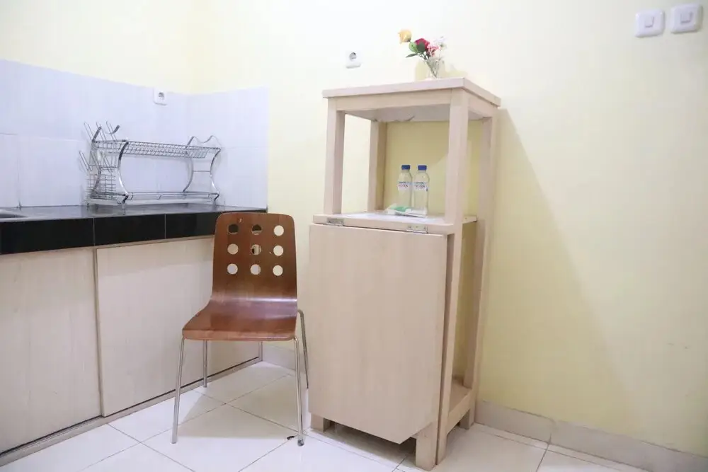 Сурабая: My Rooms Stay N Dine