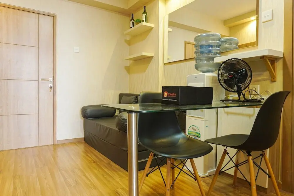 Джакарта: Duri Kosambi Cozy and Relaxing 3BR Apartment at Green Palm Residence