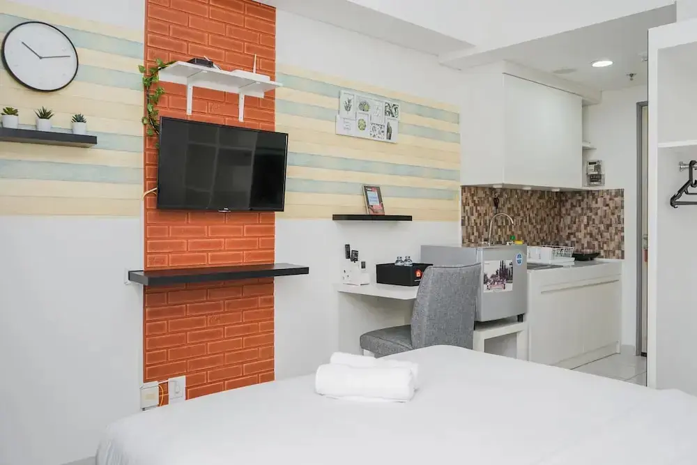 Южный Тангеранг: New Furnished with City View @ Studio Akasa Apartment