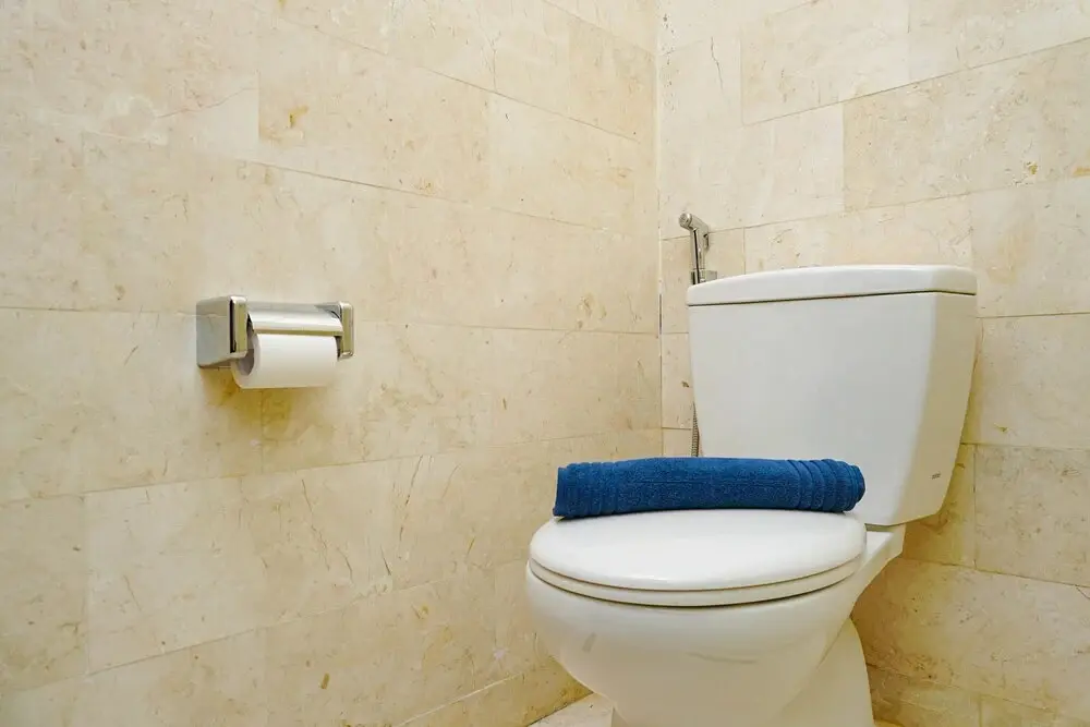 Джакарта: Modern and Stylish 2BR at The Empyreal Apartment
