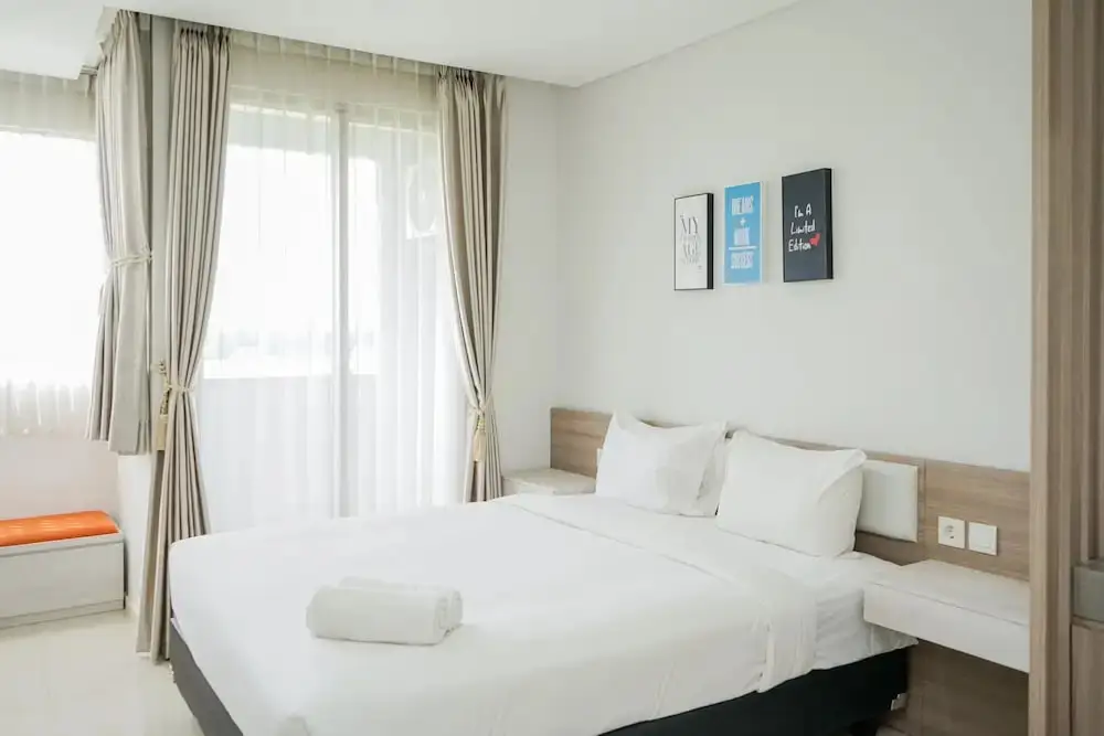 Тангеранг: Cozy with Modern Style Studio Paddington Heights Apartment near Alam Sutera