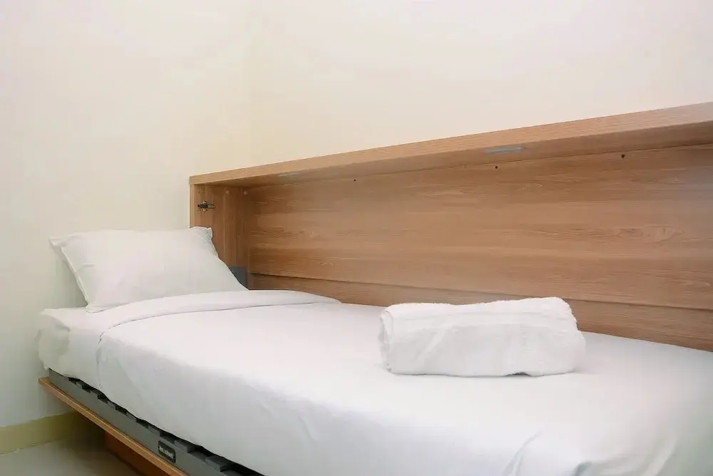 Джакарта: Trendy 2BR Green Pramuka Apartment