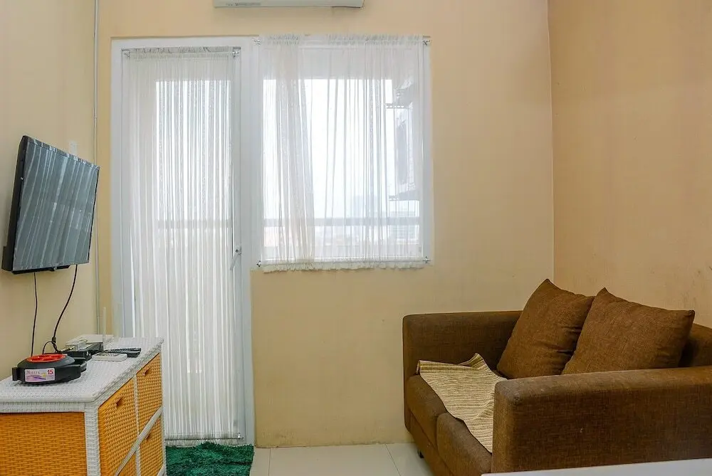 Джакарта: Compact and Homey 2BR at Green Pramuka Apartment