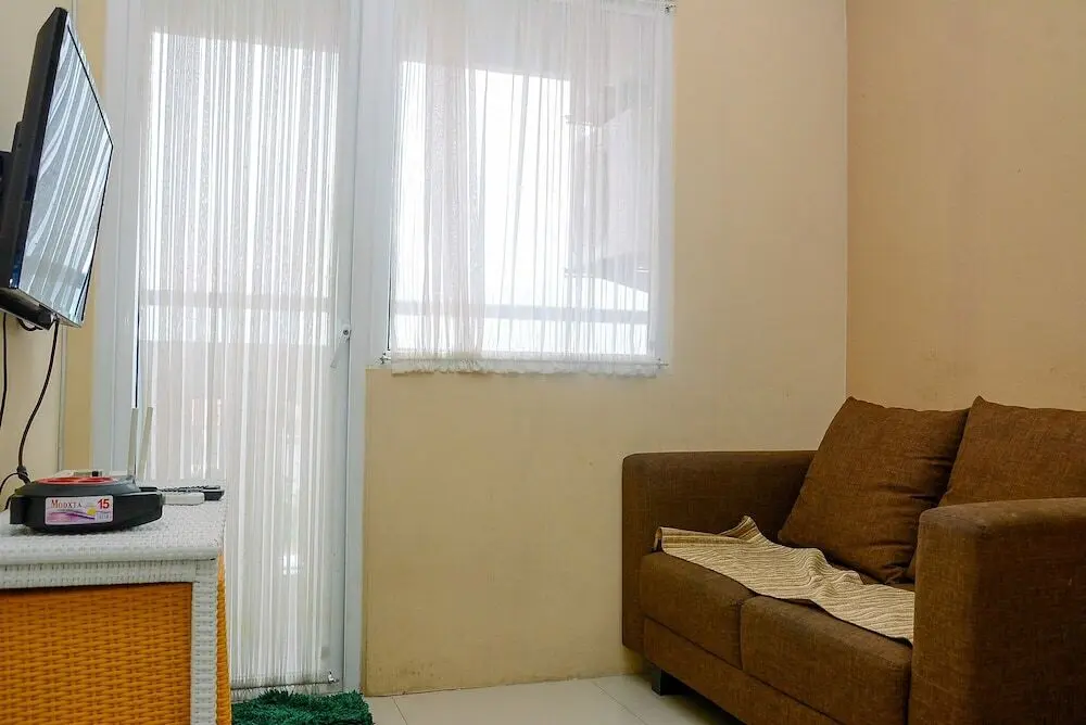 Джакарта: Compact and Homey 2BR at Green Pramuka Apartment
