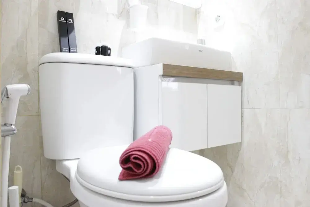 Бандунг: Modern Chic Studio Room at Grand Asia Afrika Apartment
