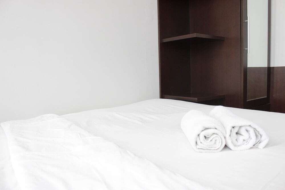 Бандунг: Spacious & Deluxe 2BR Dago Butik Apartment with Mountain View