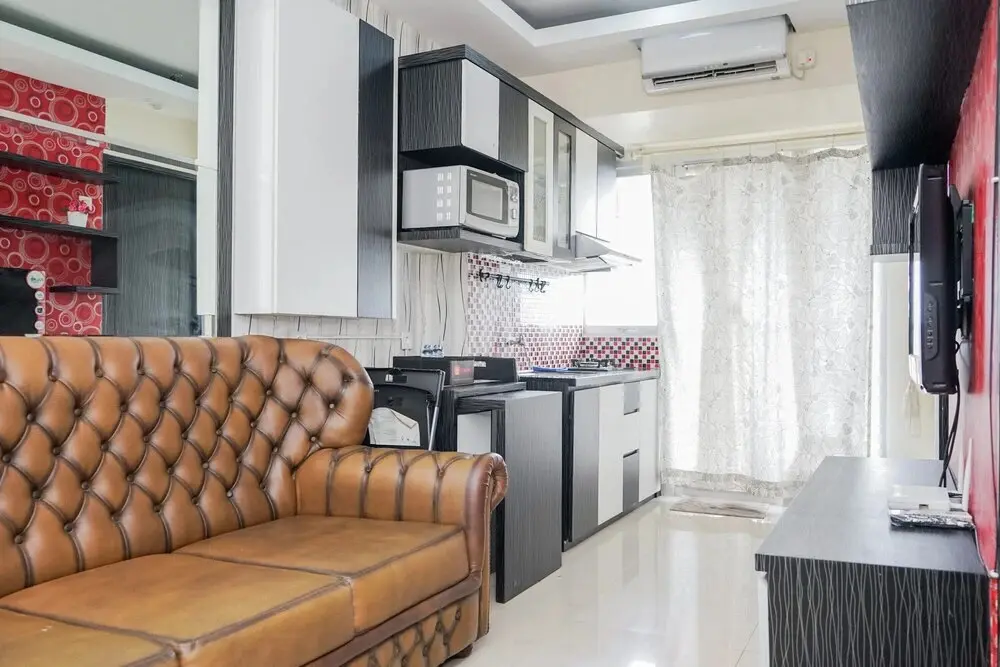 Джакарта: Comfy 2BR with Modern Design Bintaro Park View Apartment