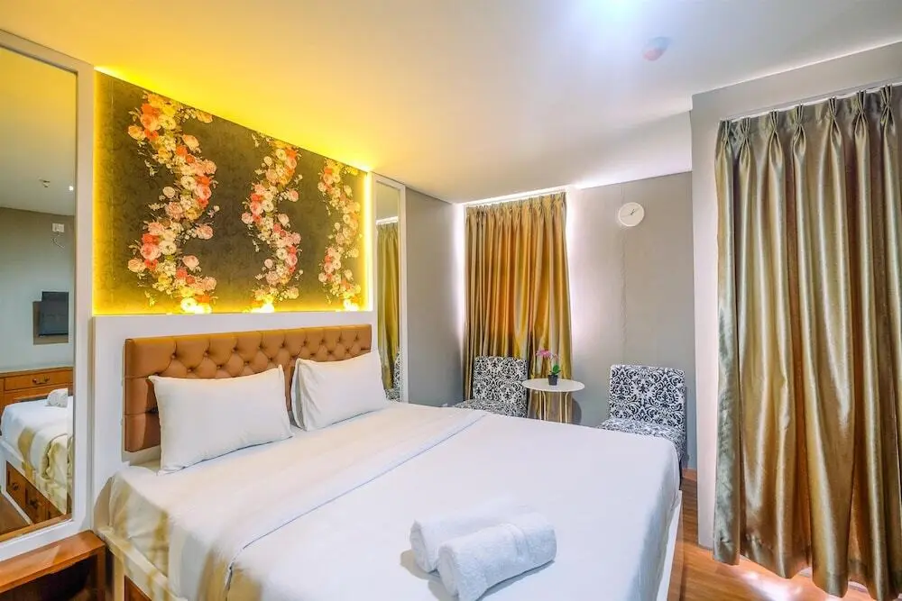 Южный Тангеранг: New Furnished Studio Apartment at Tuscany Residences