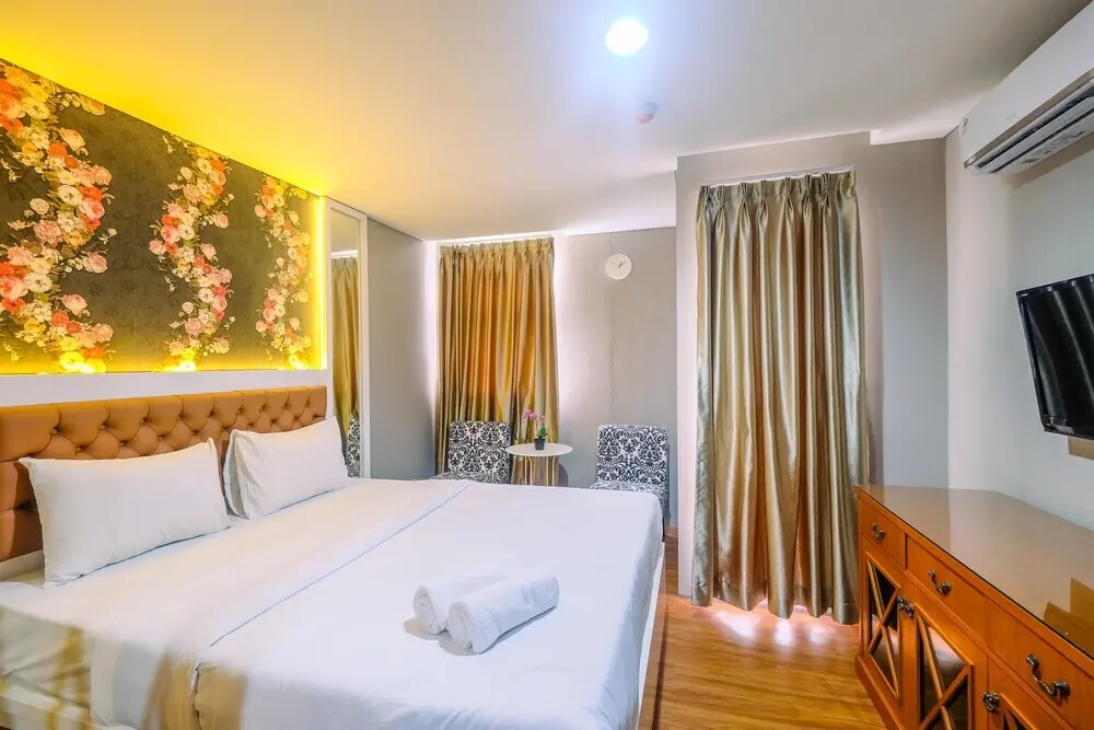 Южный Тангеранг: New Furnished Studio Apartment at Tuscany Residences
