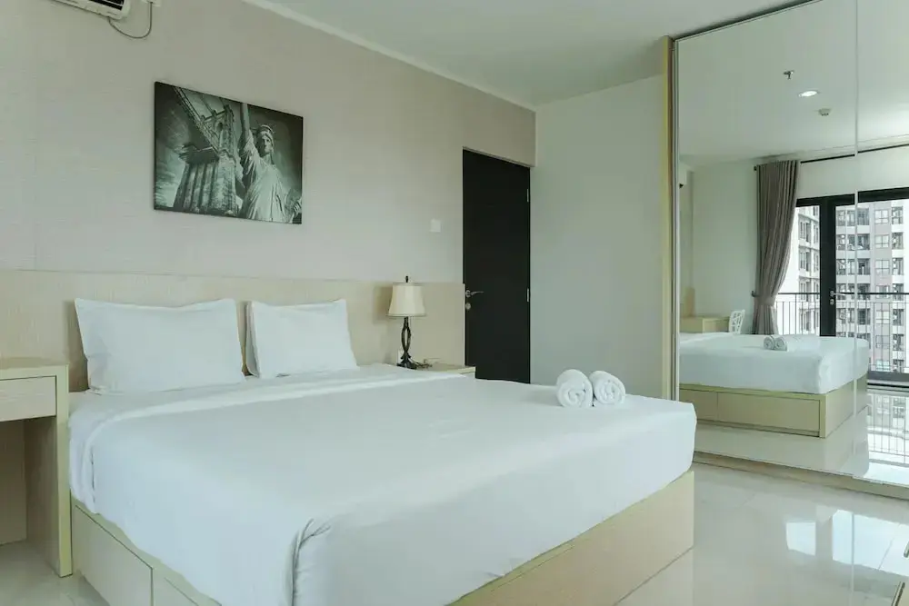 Джакарта: Modern Style 2BR at Tamansari Semanggi Apartment