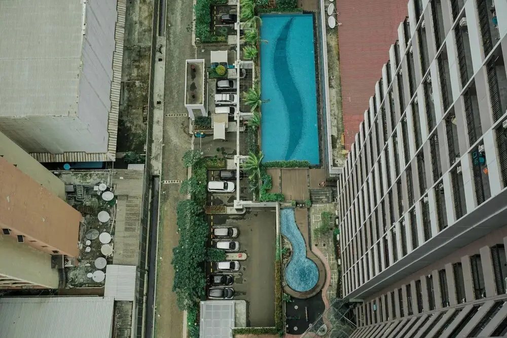 Modern Style 2BR at Tamansari Semanggi Apartment — фото 1