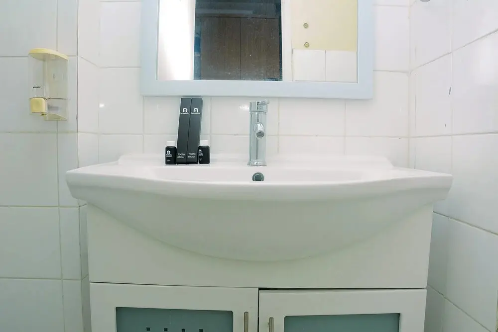 Джакарта: Cozy Living with Modern Design 1BR Kebagusan City Apartment