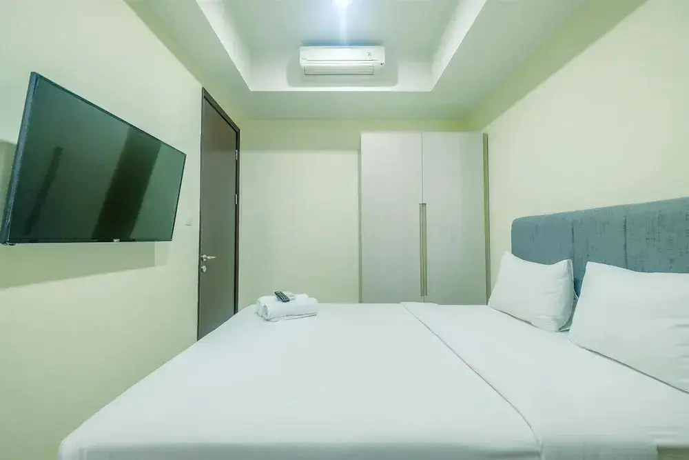 Джакарта: Cozy Stay @ Strategic Place 2BR Menteng Park Apartment